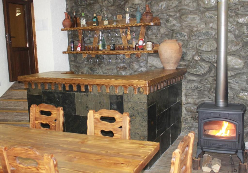 Maia's Guesthouse room 2